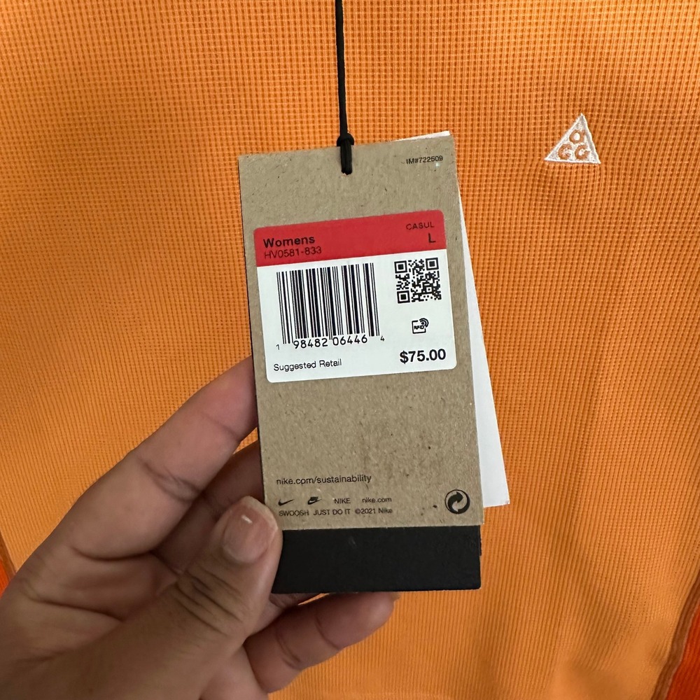 Nike ACG Dri-FIT ADV UV Base Layer Orange Slim Fit Shirt HV0581-833 Womens L - Picture 5 of 9